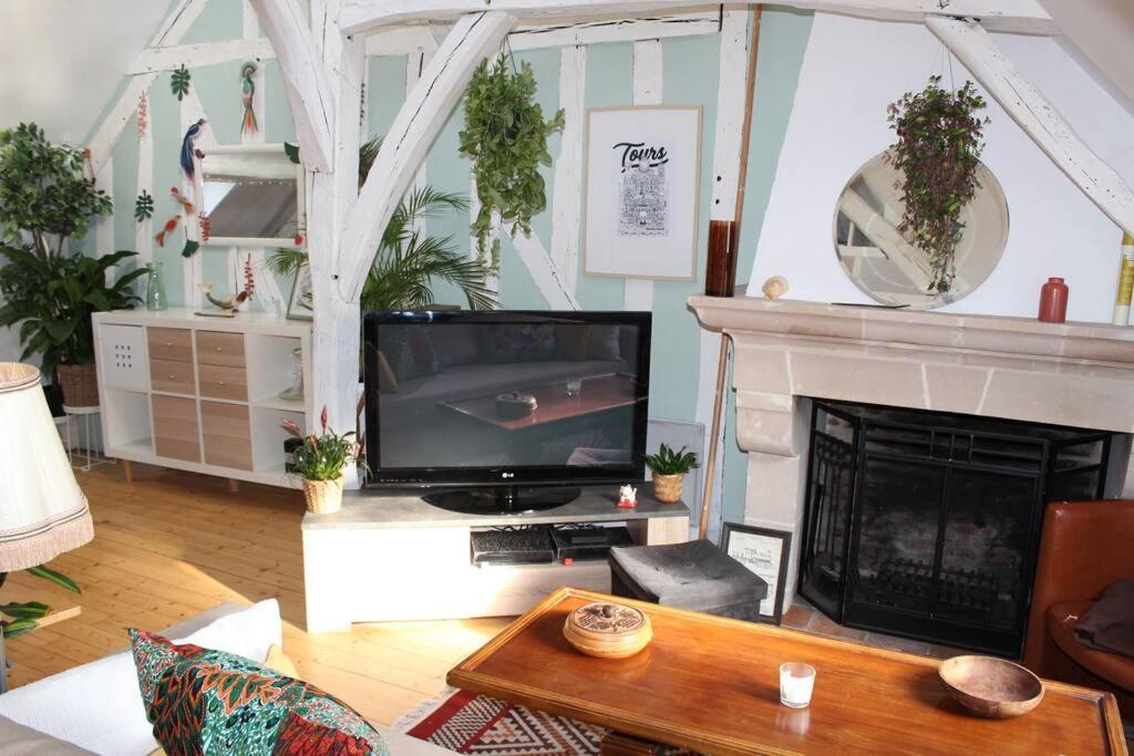 Charmant Appartement Vieux טור מראה חיצוני תמונה
