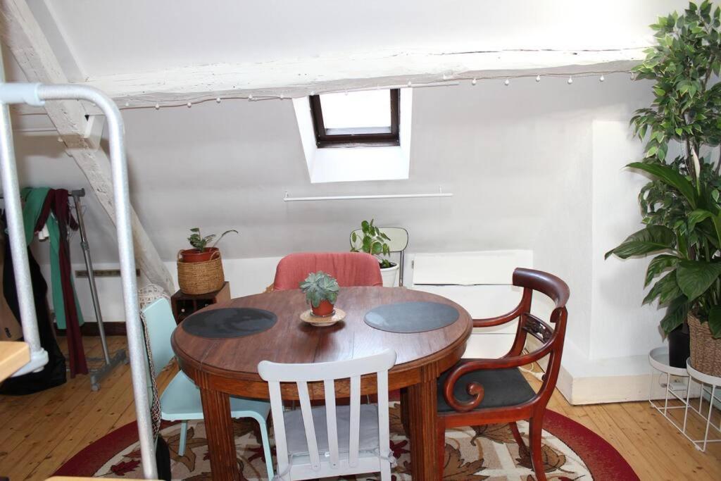 Charmant Appartement Vieux טור מראה חיצוני תמונה